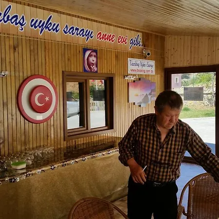 Tatil Evi Varlibas Uyku Sarayi Atik